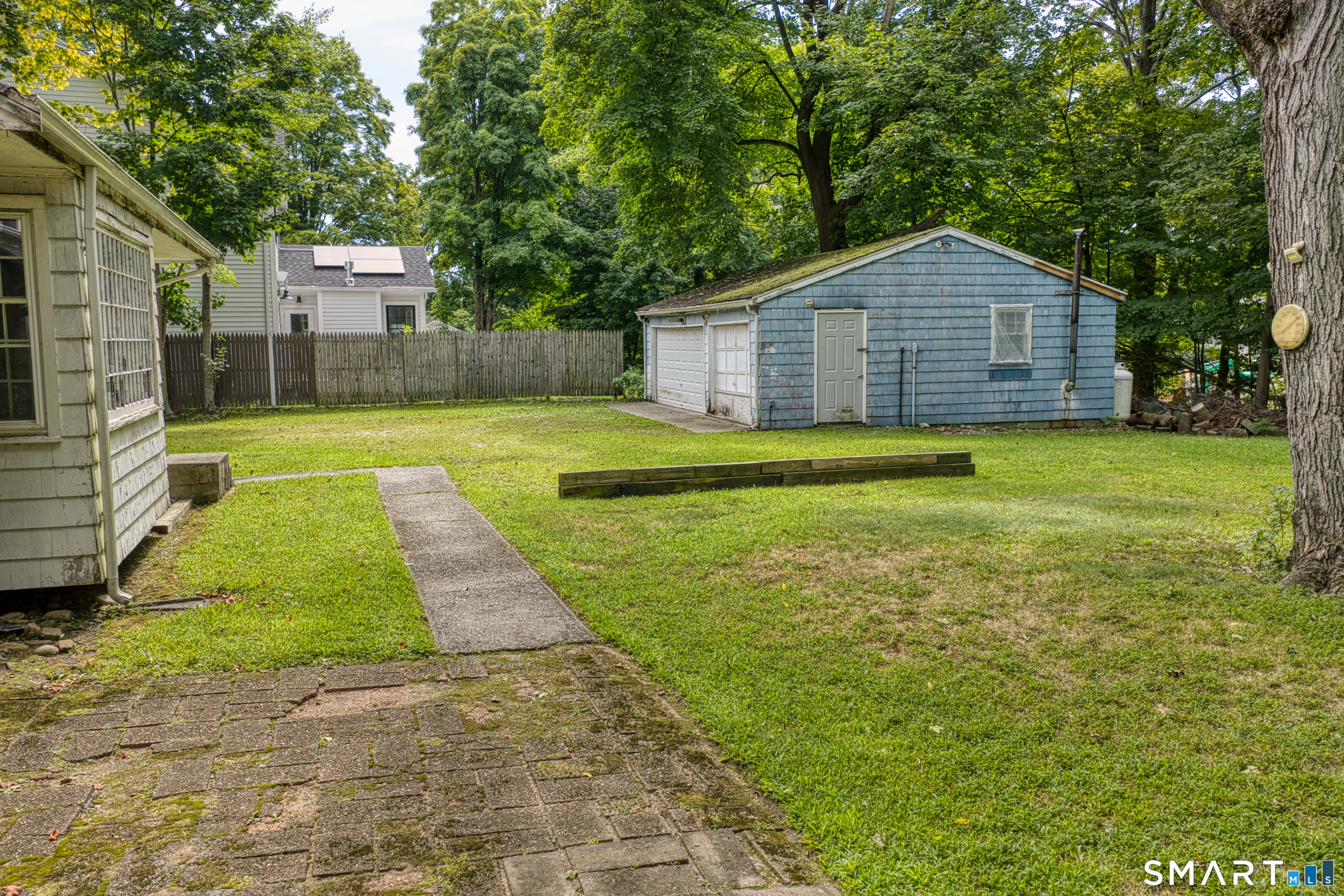 475 Stratfield Road Fairfield, CT 06825 - Photo 8 of 14 Gallery Image 8