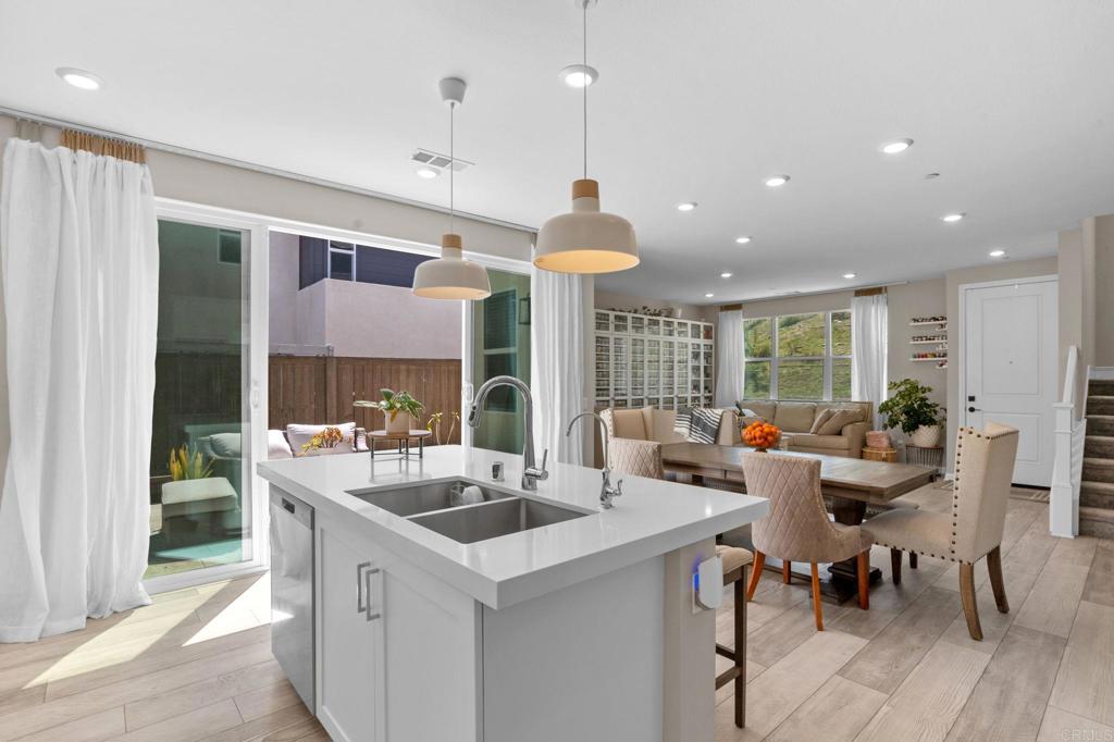 1751 Whitmore Loop Chula Vista, CA 91913 - Photo 5 of 44 a kitchen with counter top space