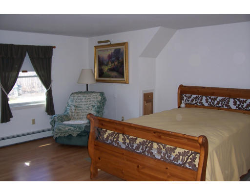 116 Patrill Hollow Road Hardwick, MA 01037 - Photo 4 of 10 Gallery Image 4