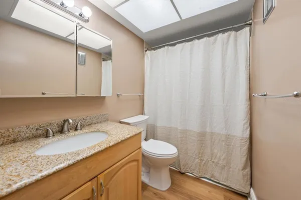 $1,495 | 1975 West Bay Drive, Unit 115, Largo, FL 33770