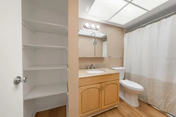 $1,495 | 1975 West Bay Drive, Unit 115, Largo, FL 33770