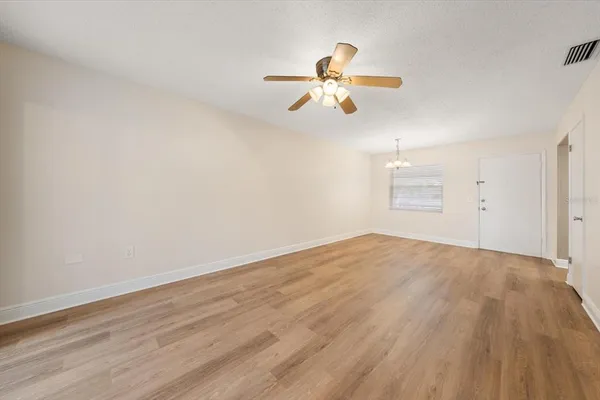 $1,495 | 1975 West Bay Drive, Unit 115, Largo, FL 33770