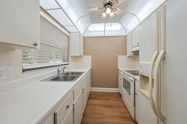 $1,495 | 1975 West Bay Drive, Unit 115, Largo, FL 33770