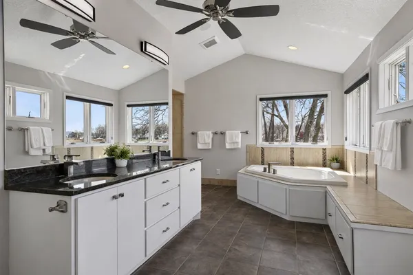 $995,000 | 2561 Wexford Lane, Mound, MN 55364