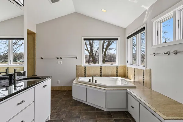 $995,000 | 2561 Wexford Lane, Mound, MN 55364