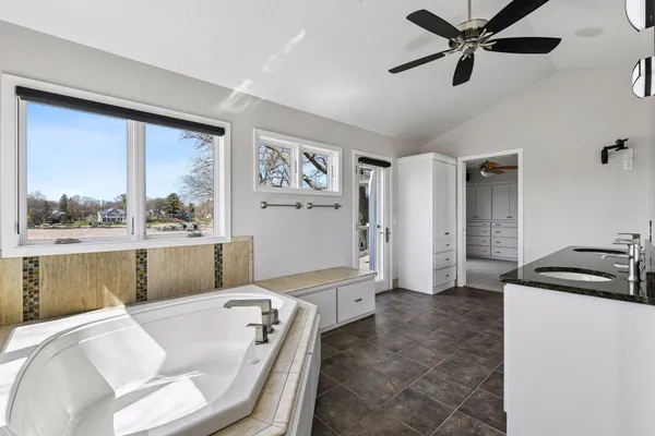 $995,000 | 2561 Wexford Lane, Mound, MN 55364