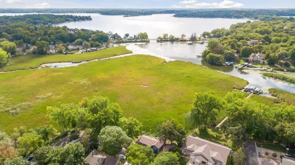 $995,000 | 2561 Wexford Lane, Mound, MN 55364