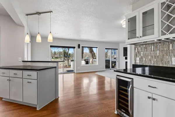 $995,000 | 2561 Wexford Lane, Mound, MN 55364