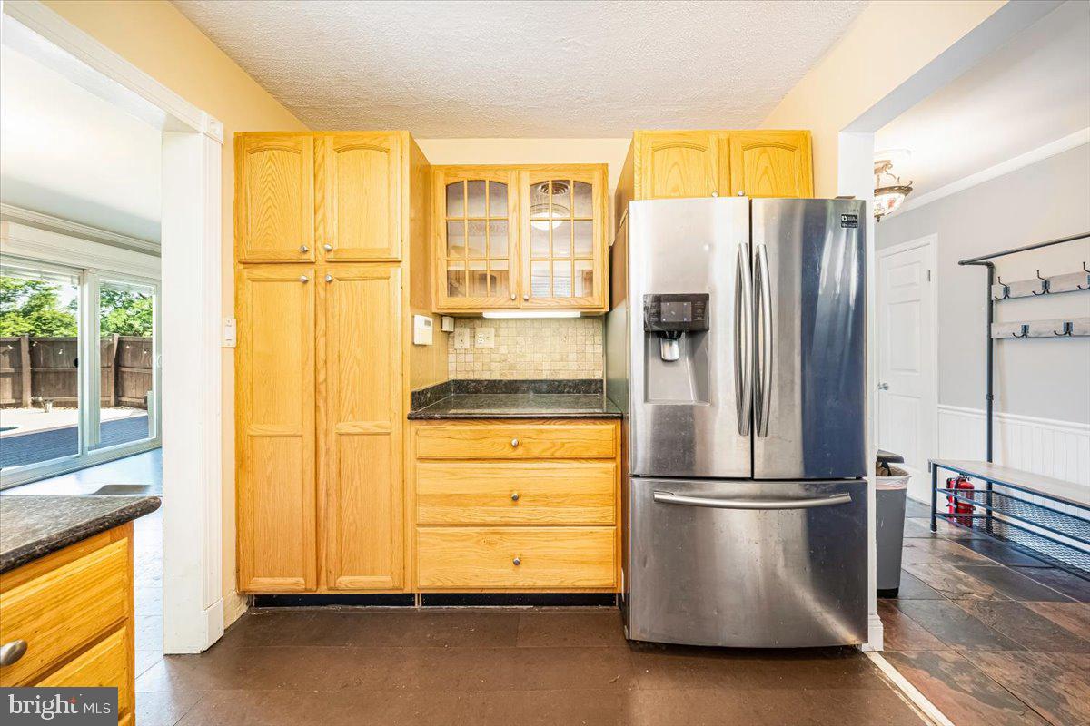 5968 Grove Hill Road Frederick, MD 21703 - Photo 10 of 43 Kitchen