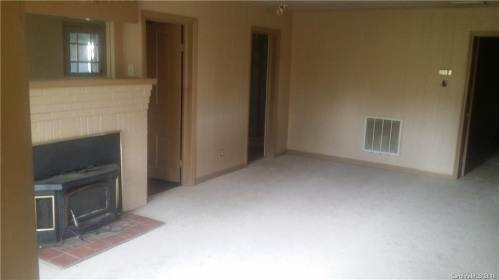 5725 George Hildebran School Road Hickory, NC 28602 - Photo 32 of 35 Gallery Image 32