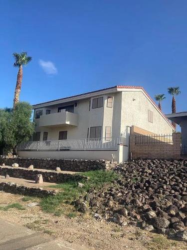 1057 Terrace Drive Bullhead City, AZ 86442 - Photo 3 of 9