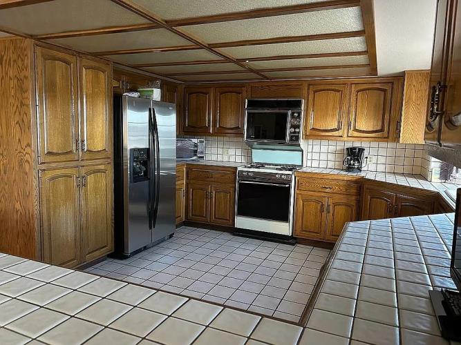 1057 Terrace Drive Bullhead City, AZ 86442 - Photo 7 of 9