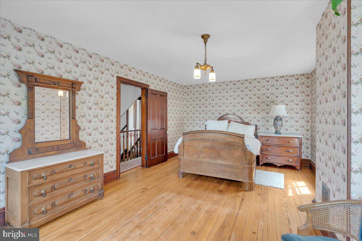 123 Chestnut Street Haddonfield, NJ 08033 - Photo 25 of 43 Third Bedroom