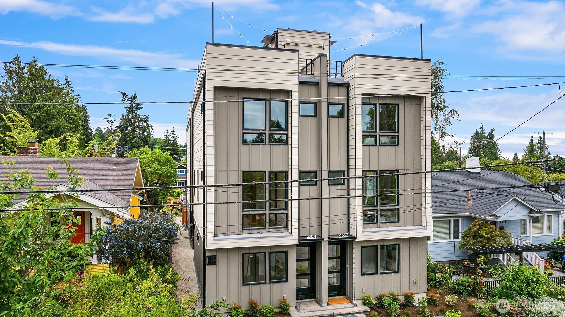 4351 Southwest Willow Street Seattle, WA 98136 - Photo 3 of 34