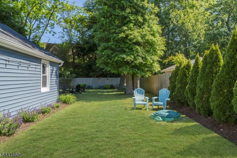 19 Buckingham Road West Orange, NJ 07052 - Photo 46 of 50
