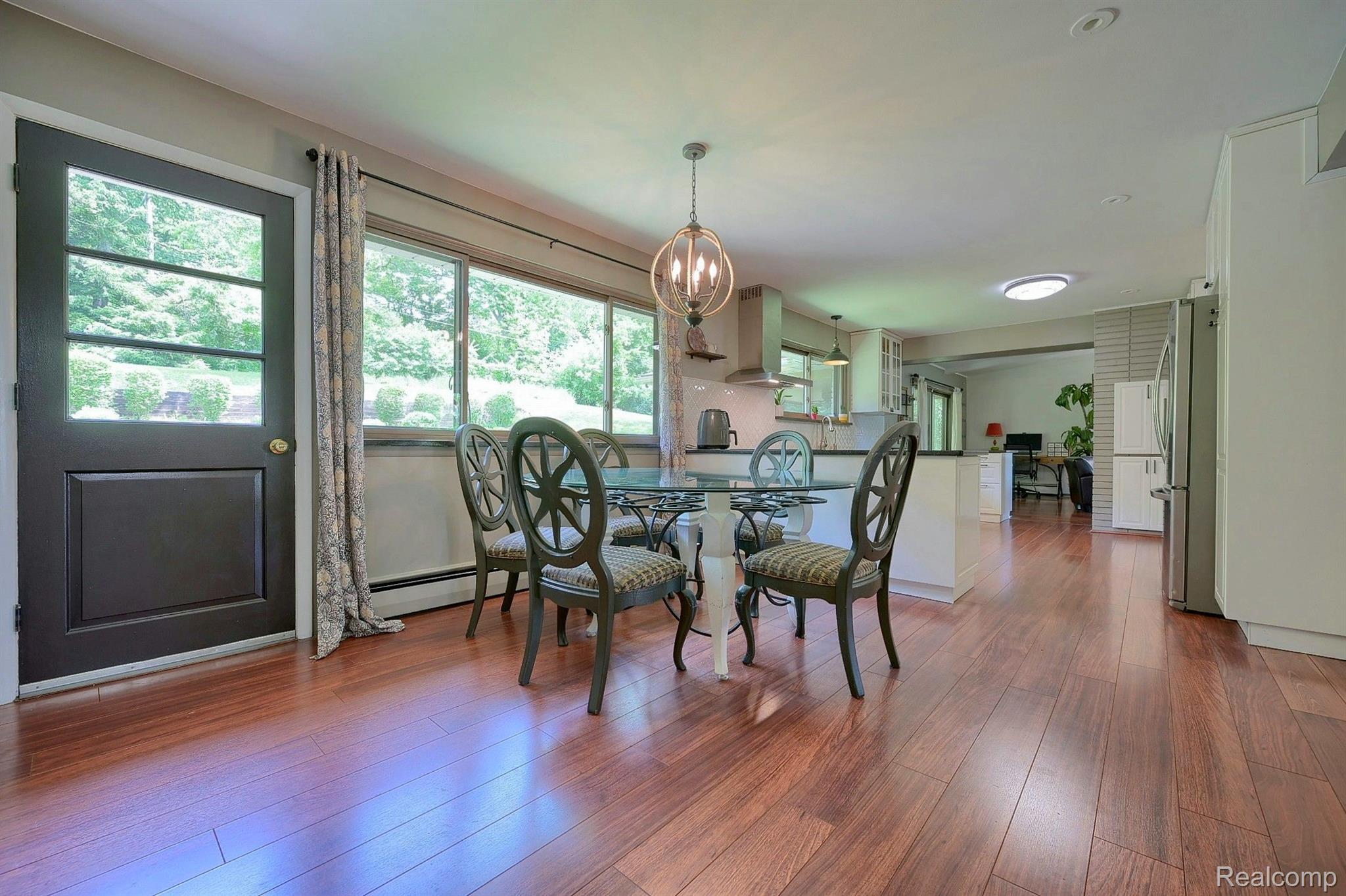 4840 Freer Street Rochester, MI 48306 - Photo 11 of 42 Gallery Image 11