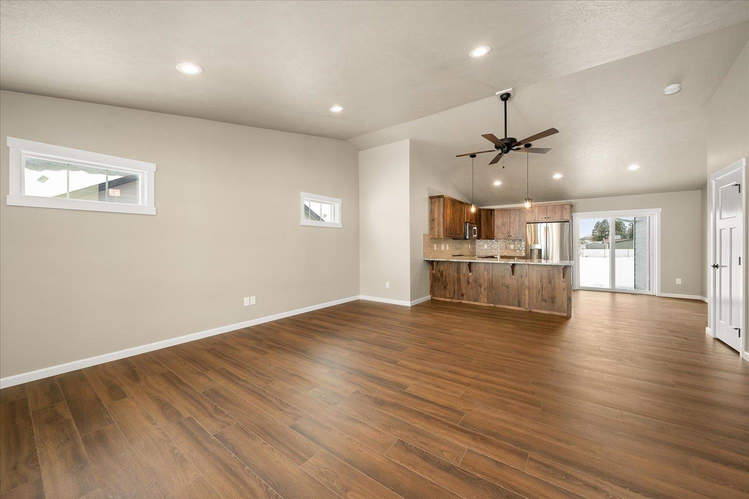 614 South Colville Road Deer Park, WA 99006 - Photo 12 of 33 Gallery Image 12