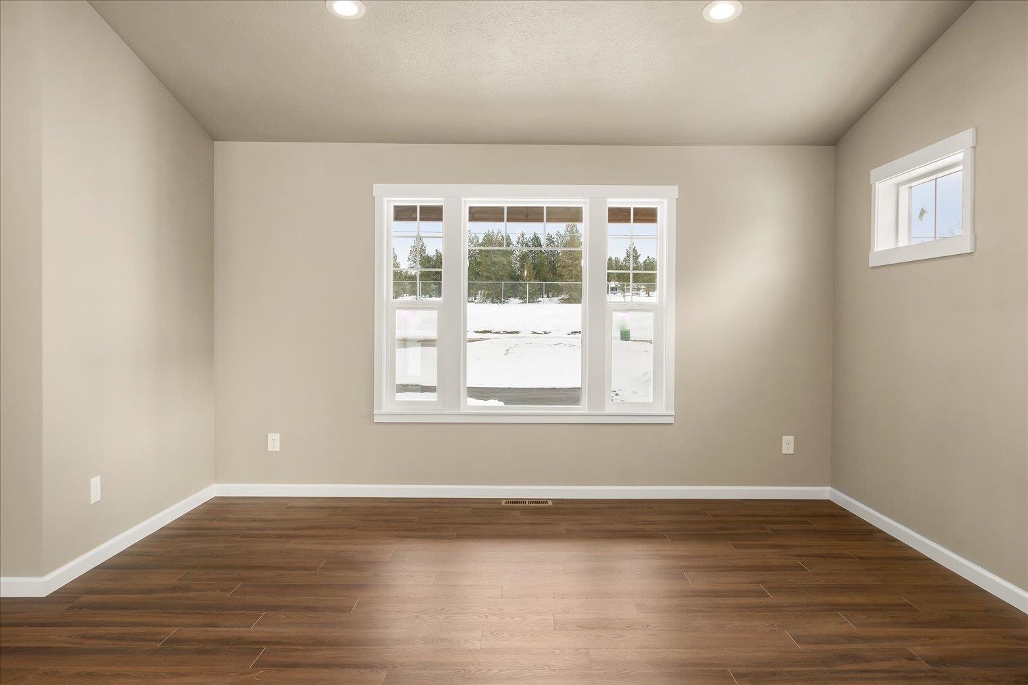 614 South Colville Road Deer Park, WA 99006 - Photo 9 of 33 Gallery Image 9