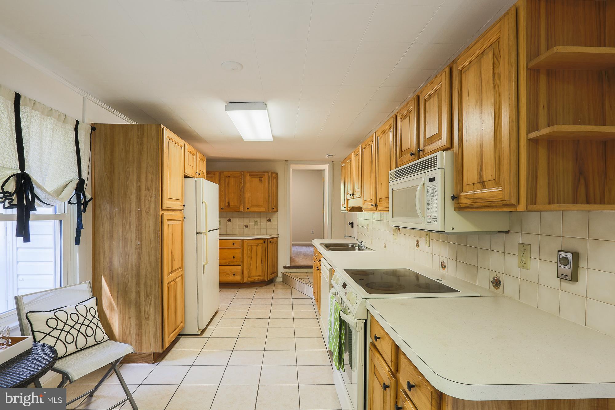919 Bentley Road Freeland, MD 21053 - Photo 9 of 20 Large kitchen with lots of storage.