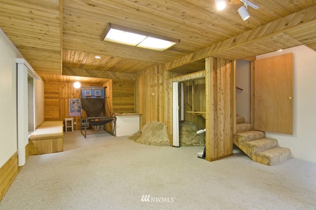 875 Palmer Road Bellingham, WA 98229 - Photo 21 of 22 Gallery Image 21