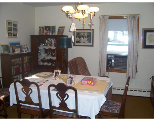 39 New Boston Road Dudley, MA 01571 - Photo 3 of 12 Gallery Image 3