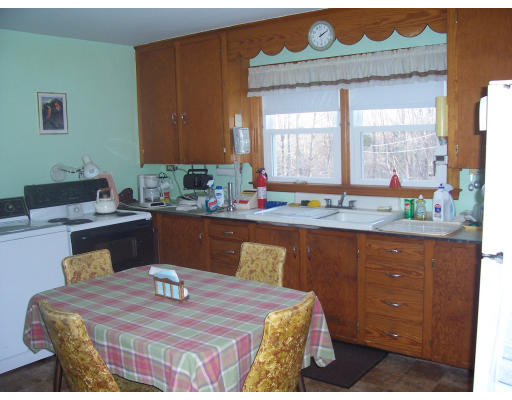 39 New Boston Road Dudley, MA 01571 - Photo 5 of 12 Gallery Image 5