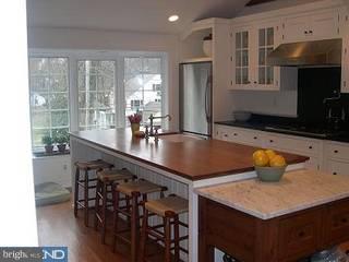 2 Chestnut Lane Wayne, PA 19087 - Photo 3 of 4 Gallery Image 3