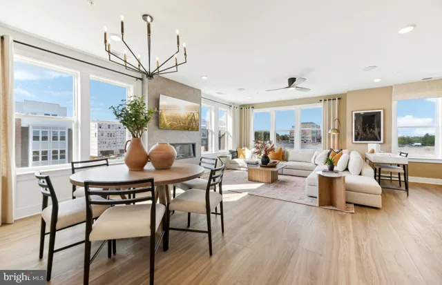 $702,490 | 43763 Orchid Dove Terrace, Unit 2, Ashburn, VA 20147