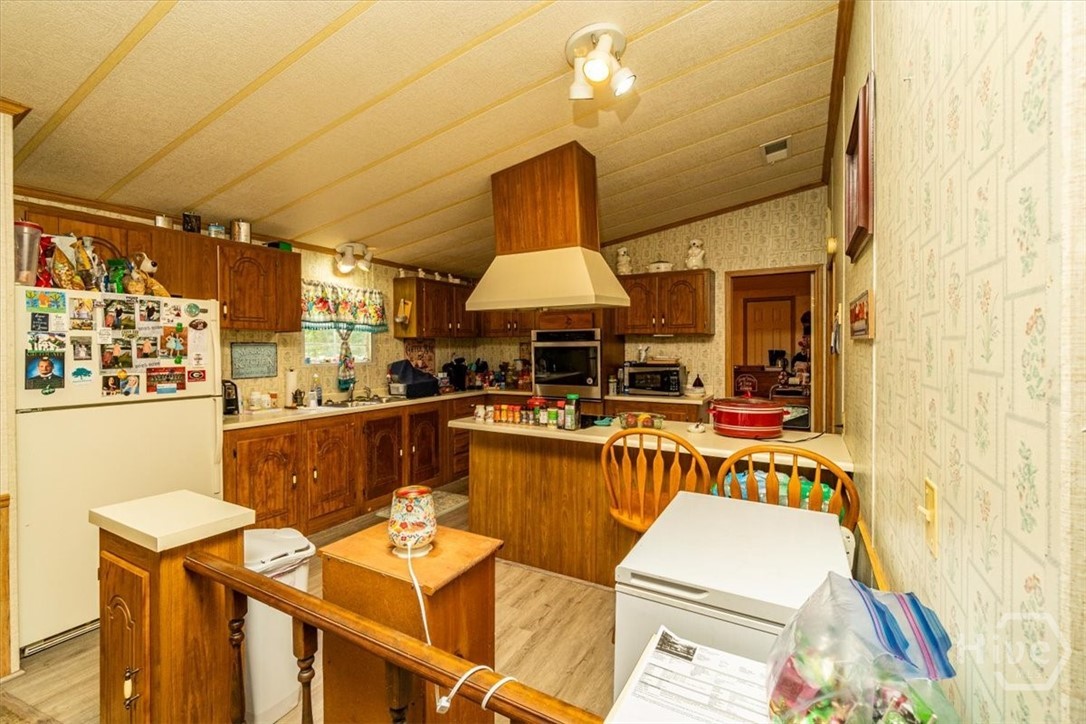 1064 Martin Griffeth Road Hull, GA 30646 - Photo 7 of 31