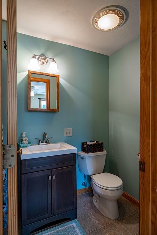 1048 North Brookfield Road Oakham, MA 01068 - Photo 35 of 41