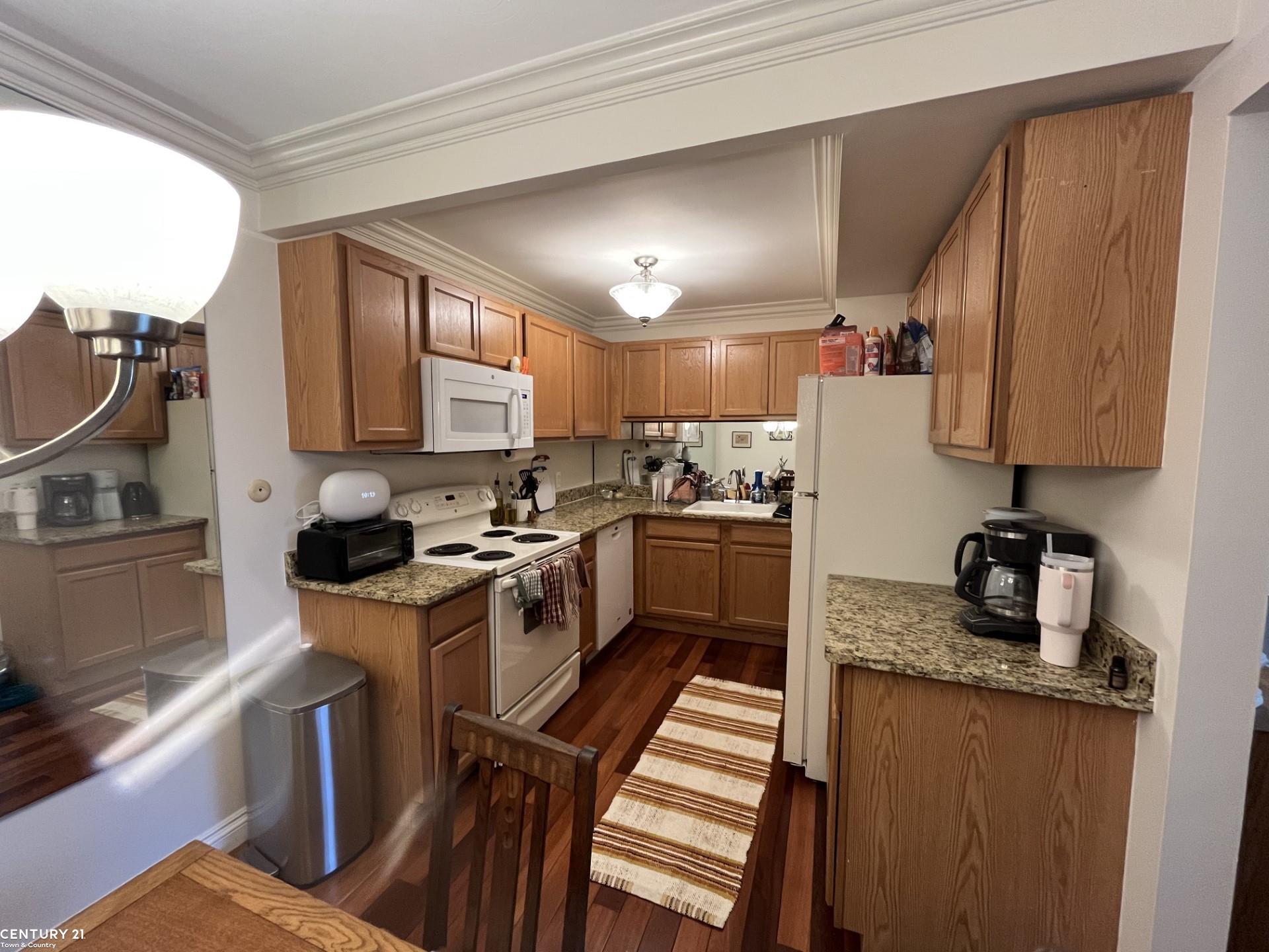 2247 Walton Boulevard, Unit 60 Rochester Hills, MI 48309 - Photo 7 of 15