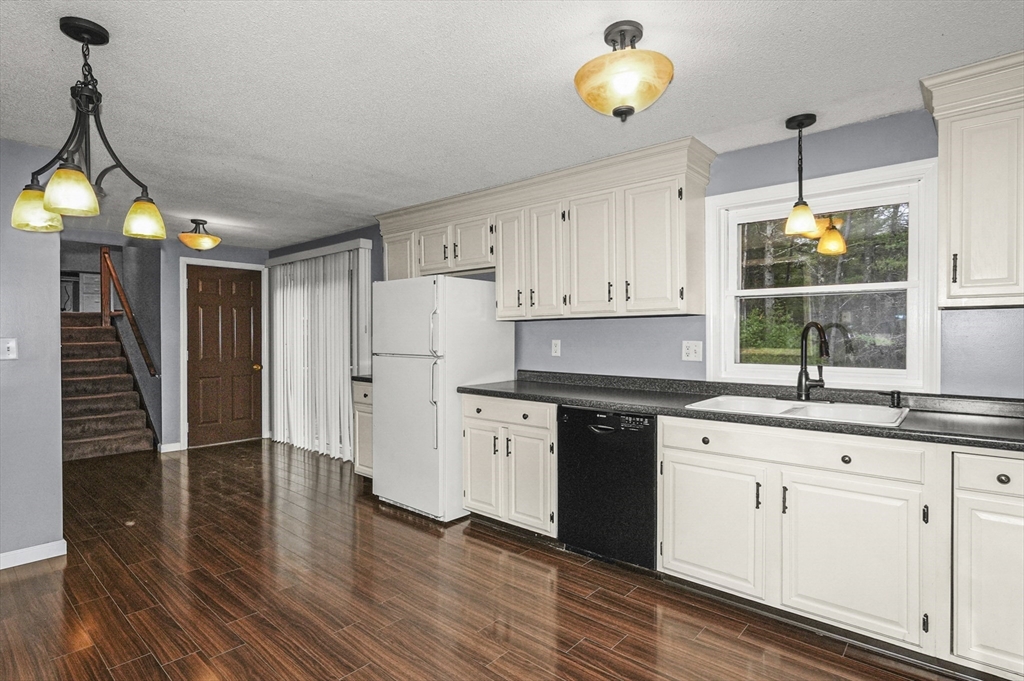 232 Deland Road Royalston, MA 01368 - Photo 11 of 39 Gallery Image 11