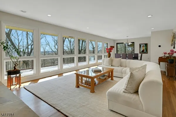 $969,000 | 6 Lynnfield Drive, Morristown, NJ 07960
