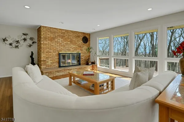 $969,000 | 6 Lynnfield Drive, Morristown, NJ 07960