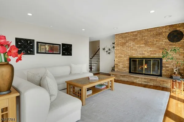 $969,000 | 6 Lynnfield Drive, Morristown, NJ 07960