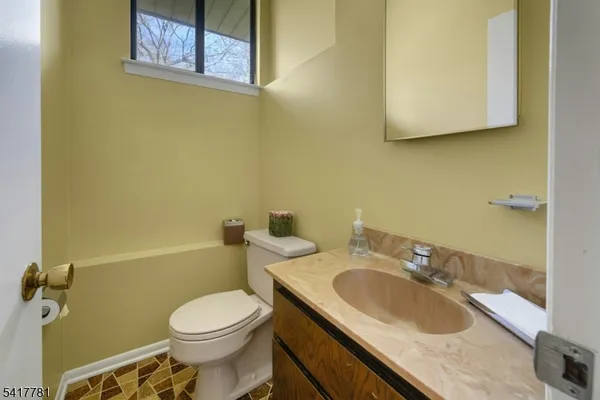 $969,000 | 6 Lynnfield Drive, Morristown, NJ 07960