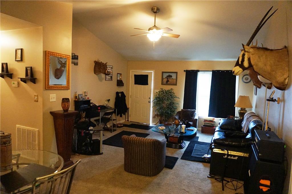 5929 Lee Cline Road Conover, NC 28613 - Photo 6 of 33 Gallery Image 6