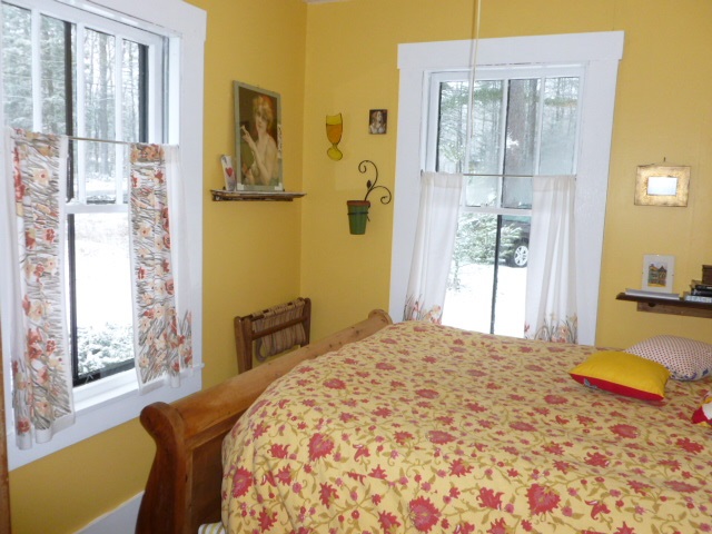 509 Center Road Hillsborough, NH 03244 - Photo 11 of 25 Gallery Image 11
