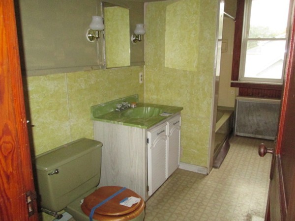 29 Southold Road Worcester, MA 01607 - Photo 28 of 42 Gallery Image 28