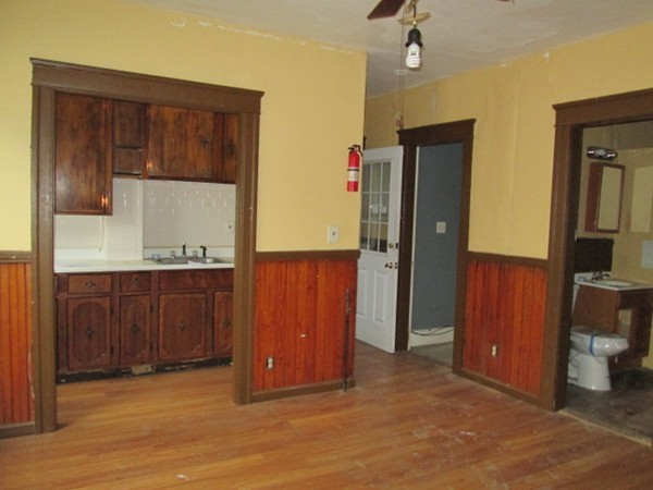 29 Southold Road Worcester, MA 01607 - Photo 3 of 42 Gallery Image 3