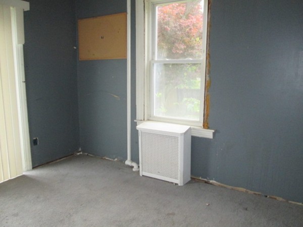 29 Southold Road Worcester, MA 01607 - Photo 7 of 42 Gallery Image 7
