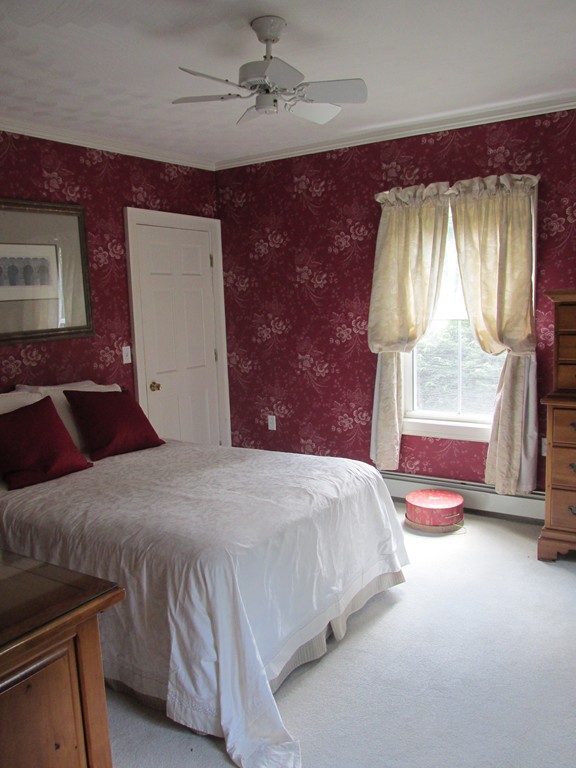 1808 Providence Road Northbridge, MA 01534 - Photo 20 of 28 Gallery Image 20