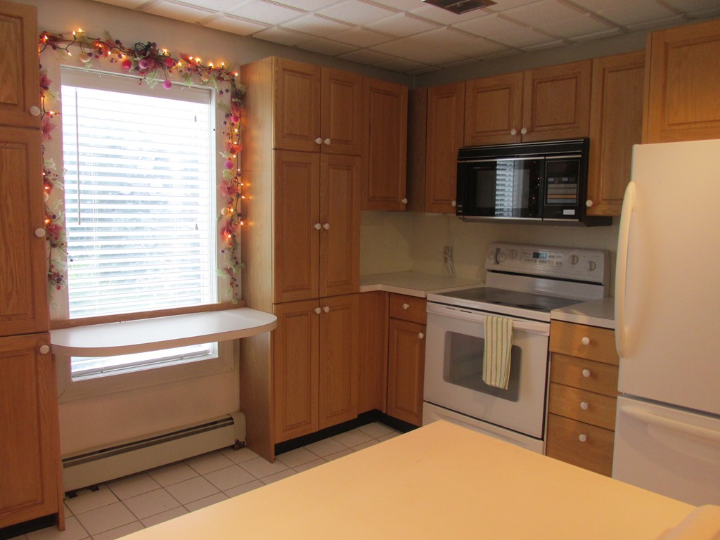 1808 Providence Road Northbridge, MA 01534 - Photo 5 of 28 Gallery Image 5