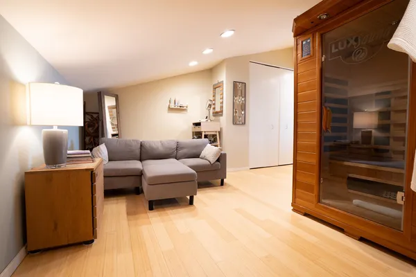 $539,000 | 404 South Blount Street, Unit 303, Madison, WI 53703