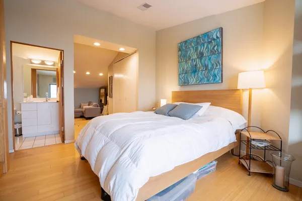 $539,000 | 404 South Blount Street, Unit 303, Madison, WI 53703