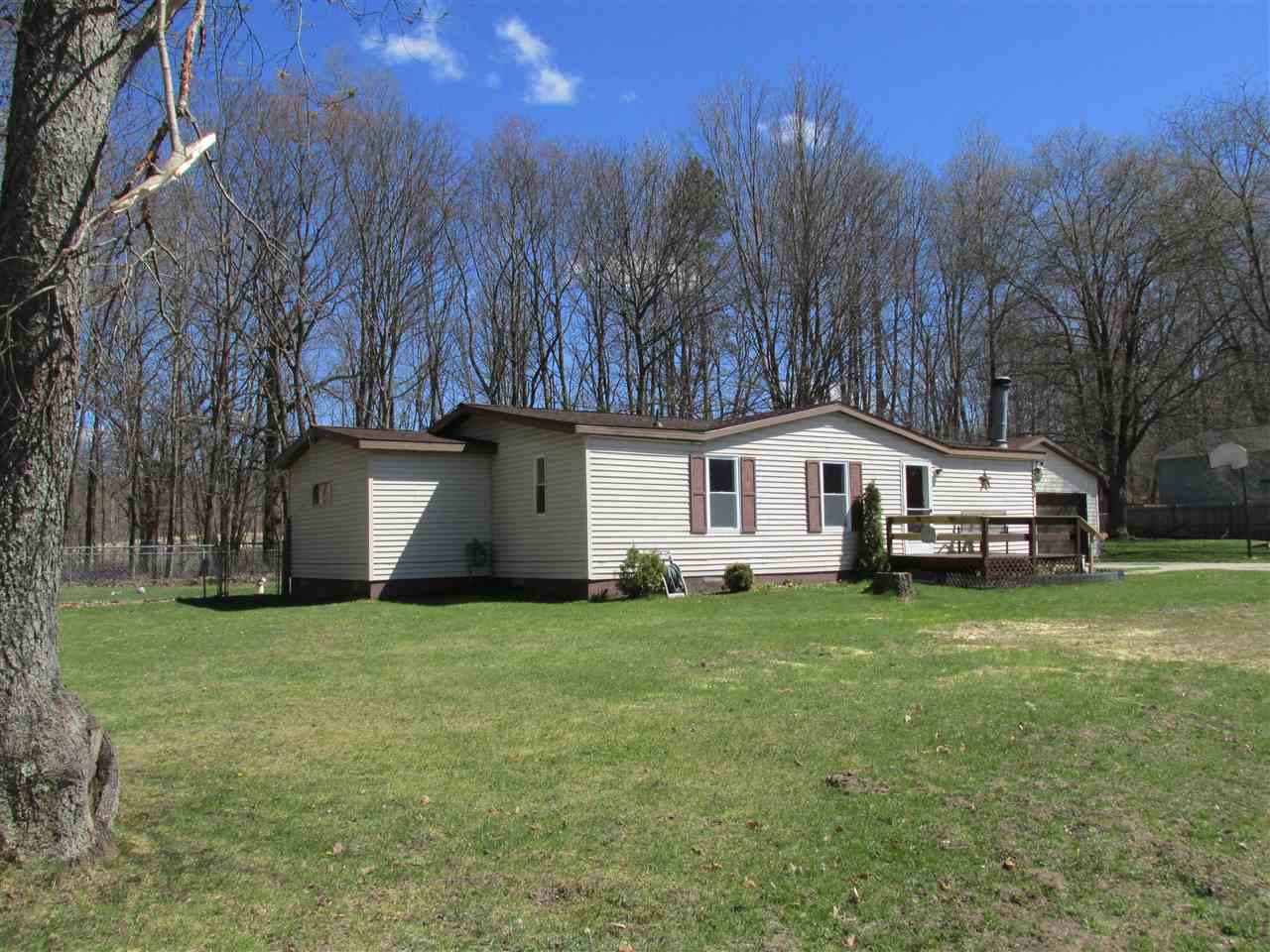 9661 Bob Road Cadillac, MI 49601 - Photo 11 of 14 1824474-10.JPG