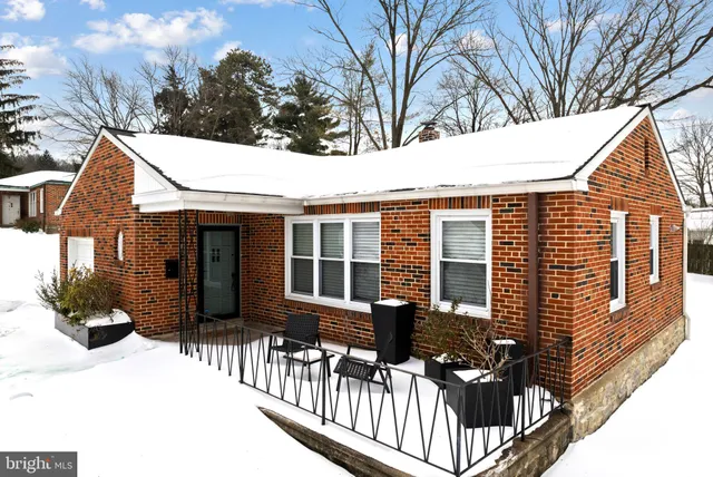 $459,000 | 910 Edann Road, Oreland, PA 19075