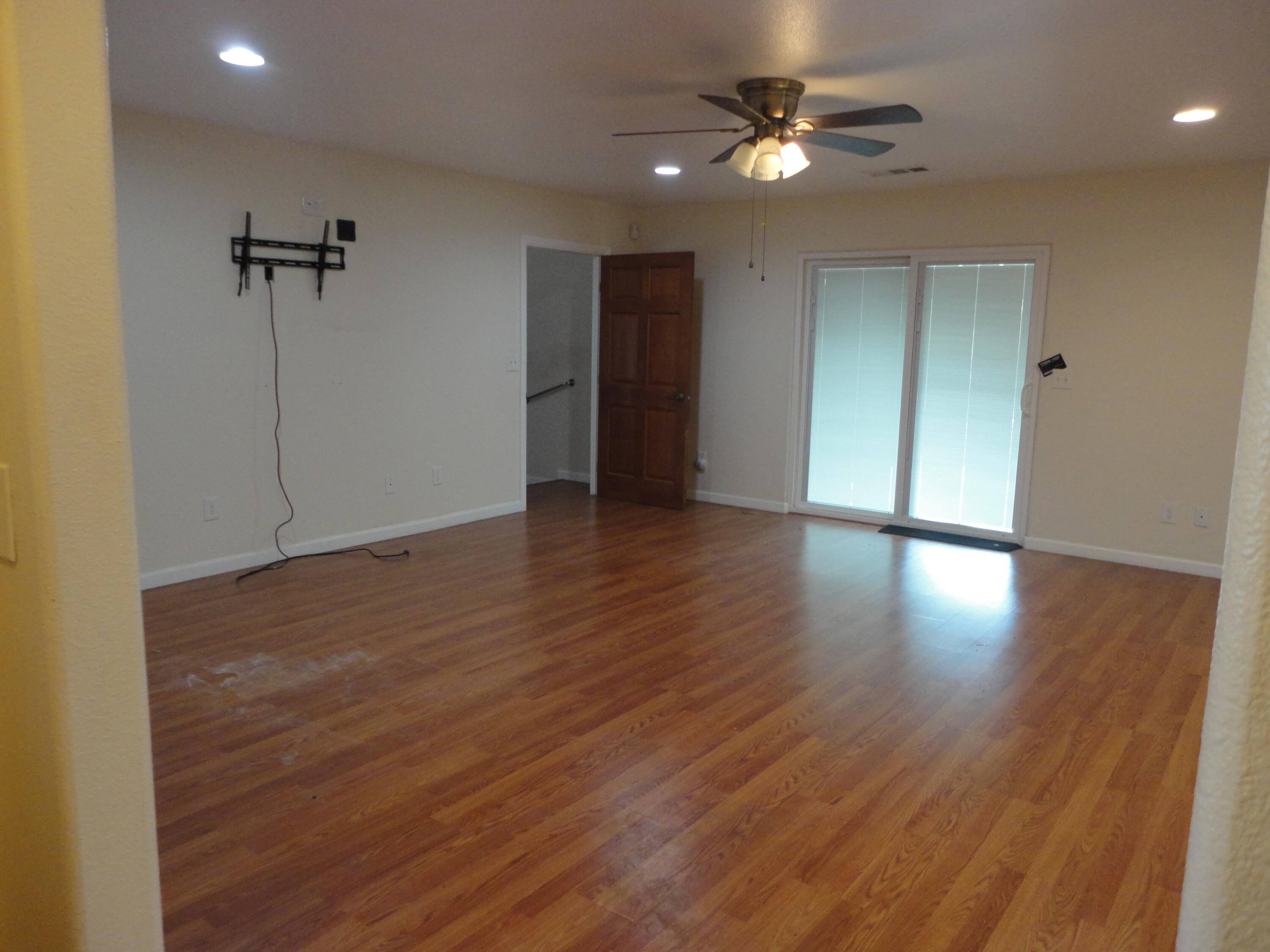 326 Sycamore Avenue Lindsay, CA 93247 - Photo 13 of 47 DSC04803