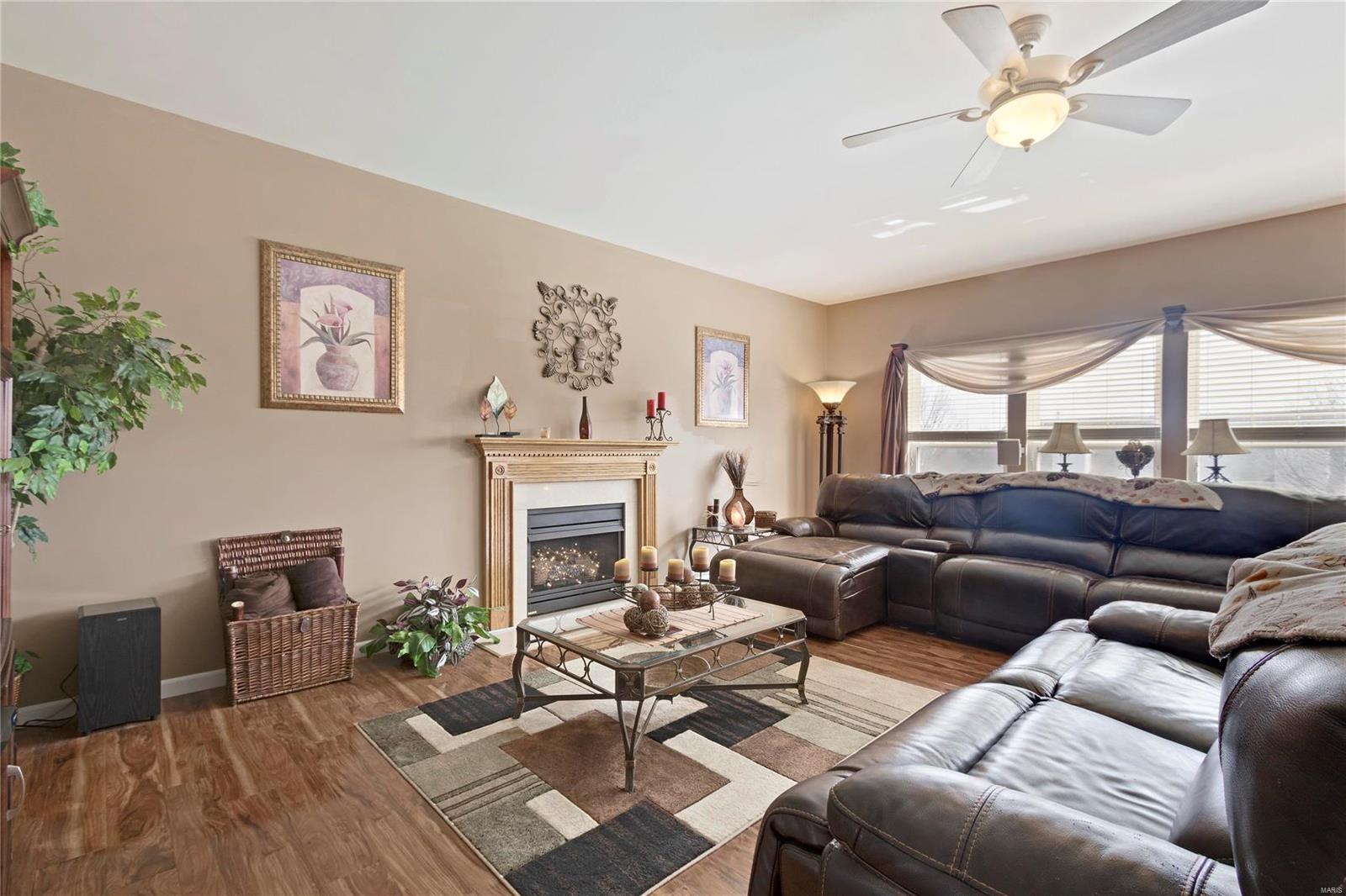 529 Rascal Crossing O'Fallon, MO 63366 - Photo 13 of 52