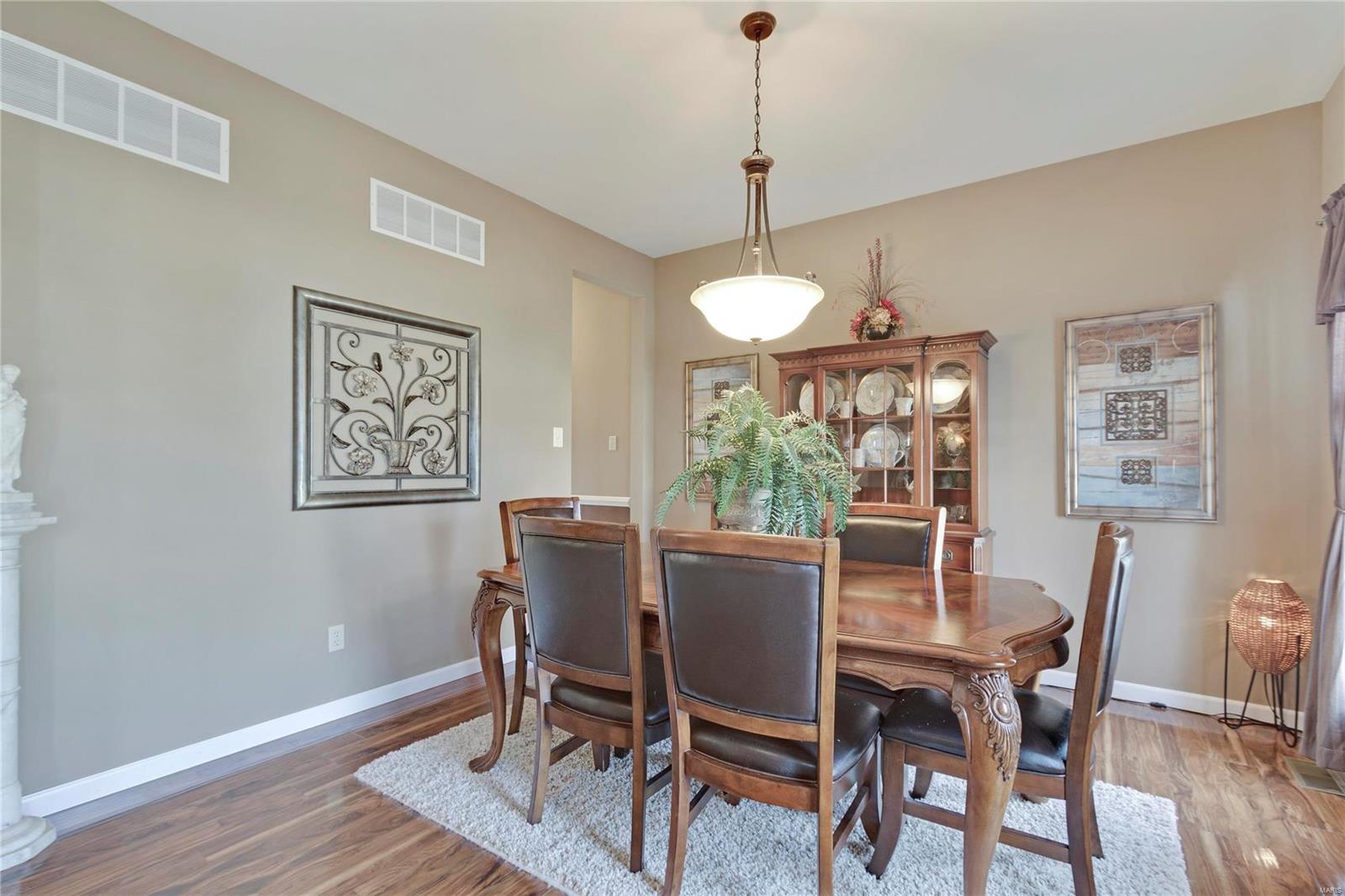 529 Rascal Crossing O'Fallon, MO 63366 - Photo 10 of 52